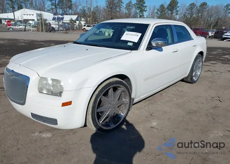 2006 Chrysler 300 from USA, damaged, VIN 2C3KA43R26H484558